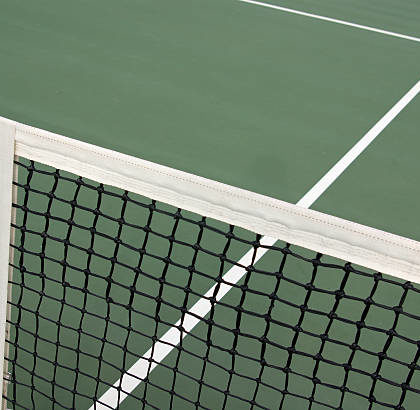 Construction d'un court de tennis à Toulon