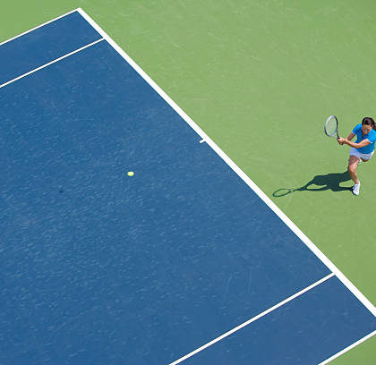 Construction d'un court de tennis à Toulon