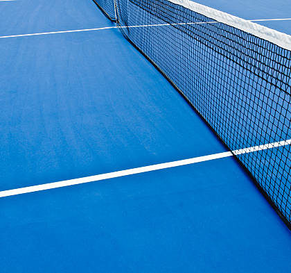 Construction d'un court de tennis à Toulon