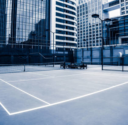 Construction d'un court de tennis à Nice